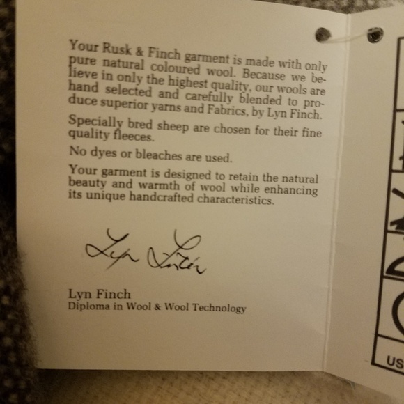 Wool shawl - Picture 4 of 4